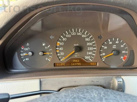 Mercedes-Benz E-Class, 1996 — сүрөт 8
