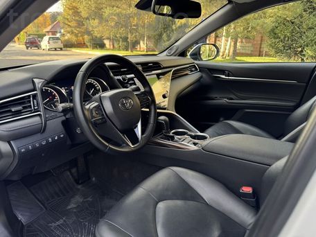 Toyota Camry, 2019 — сүрөт 10