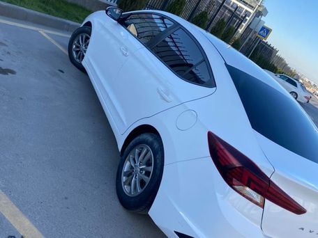 Hyundai Avante, 2020 — сүрөт 4