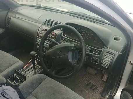 Nissan Cefiro, 1998 — 照片 4