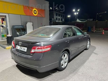 Toyota Camry, 2011 — 照片 2