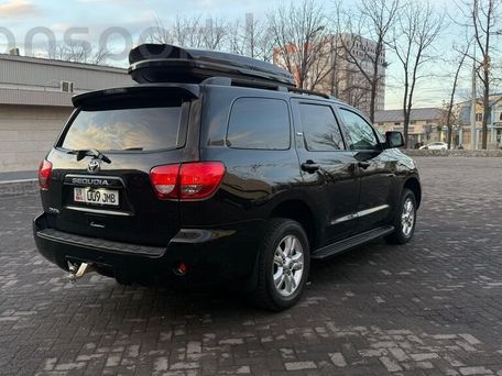 Toyota Sequoia, 2008 — photo 8