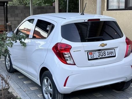 Chevrolet Spark, 2019 — фото 1