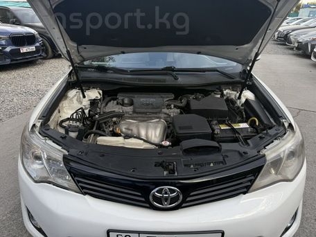 Toyota Camry, 2011 — 照片 4