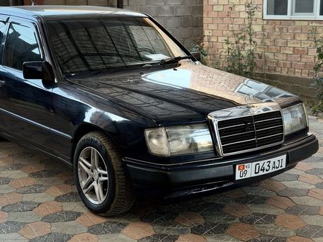 Mercedes-Benz W124, 1988 — фото 9