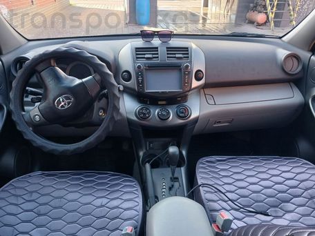 Toyota RAV4, 2011 — 照片 8