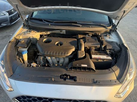 Hyundai Sonata, 2020 — photo 17