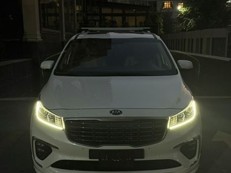 Kia Carnival, 2020 — photo 1