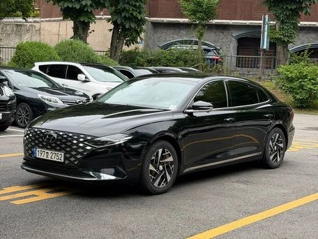 Hyundai Grandeur, 2022 — фото 1