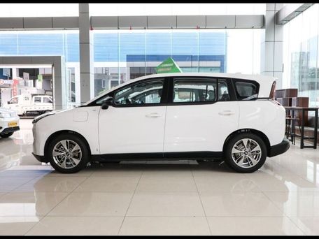 Changan Qiyuan Q05, 2024 — photo 1