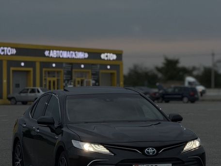 Toyota Camry, 2022 — photo 1