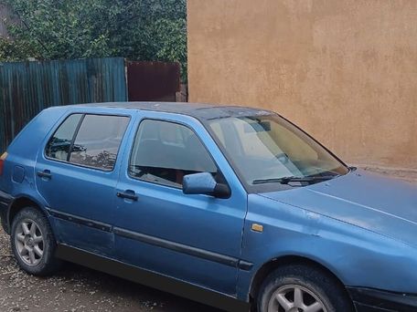 Volkswagen Golf, 1993
