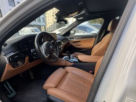 BMW 5 серии, 2021 — сүрөт 9