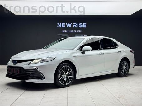 Toyota Camry, 2023 — фото 2