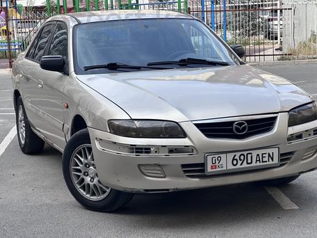 Mazda 626, 2001
