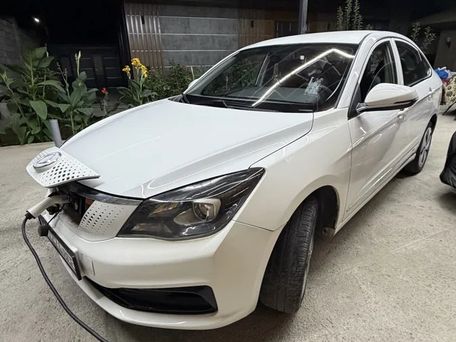 Dongfeng Aeolus E70, 2022 — фото 1
