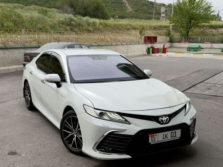 Toyota Camry, 2019
