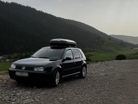 Volkswagen Golf, 2001 — photo 1
