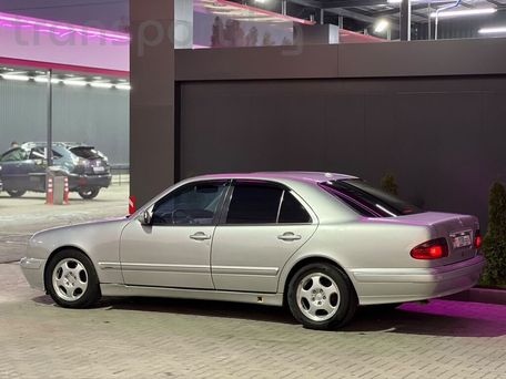 Mercedes-Benz E-Класс, 2000 — photo 3