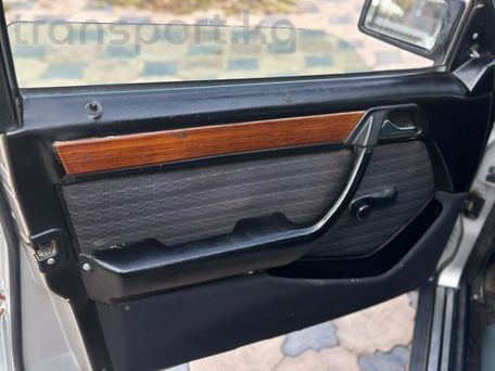 Mercedes-Benz W124, 1992 — сүрөт 8