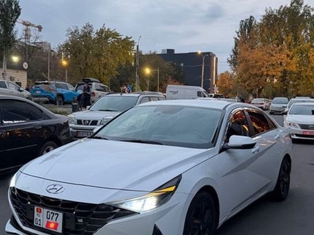 Hyundai Avante, 2021 — photo 2