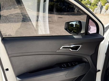 Kia Sportage, 2022 — 照片 9