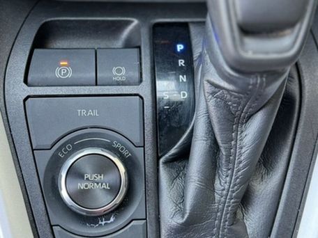 Toyota RAV4, 2021 — photo 16
