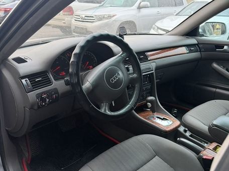Audi A6, 2001 — 照片 10