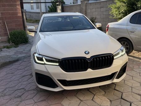 BMW 5 серии, 2021
