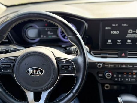 Kia Niro, 2020 — фото 18
