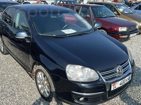 Volkswagen Jetta, 2010 — photo 1