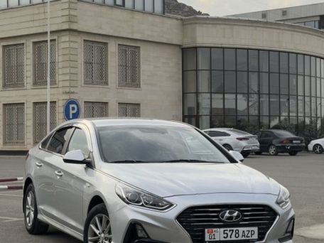 Hyundai Sonata, 2019 — фото 1