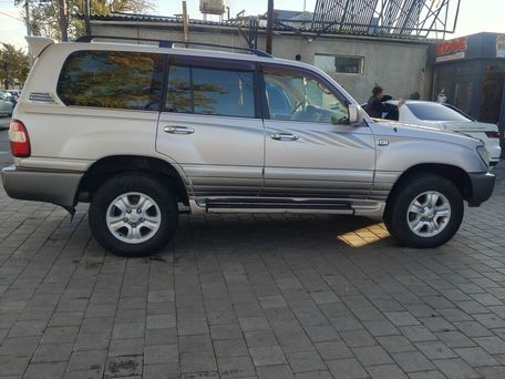 Toyota Land Cruiser, 2003 — photo 1