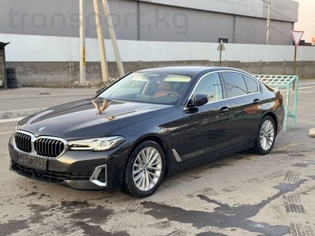 BMW 5 серии, 2021 — 照片 2