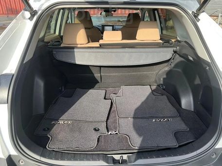 Toyota RAV4, 2020 — 照片 10