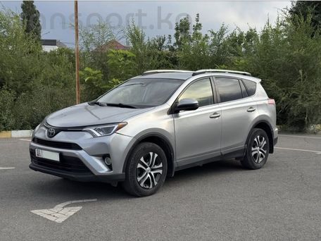 Toyota RAV4, 2017