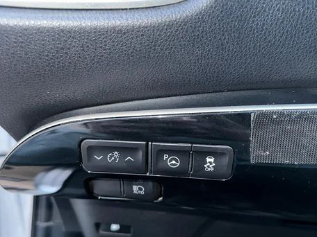 Toyota Prius, 2017 — фото 12