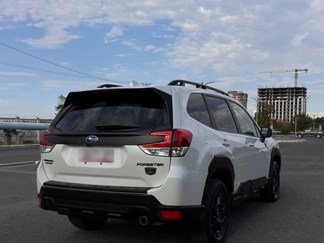 Subaru Forester, 2022 — фото 4