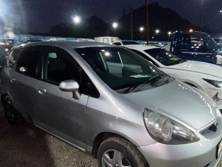 Honda Fit, 2002 — 照片 1