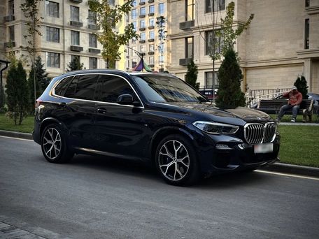 BMW X5, 2018 — 照片 1