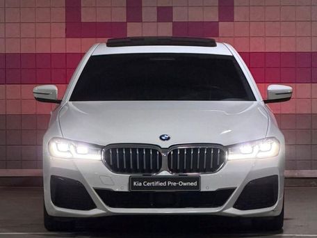 BMW 5 серии, 2021 — 照片 2
