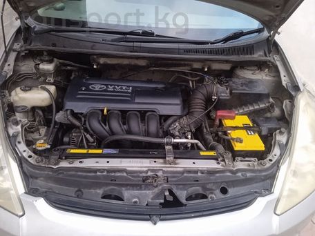 Toyota Wish, 2004 — photo 8
