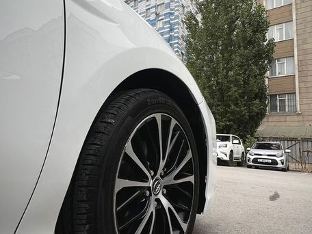 Toyota Camry, 2018 — сүрөт 9