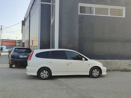 Honda Stream, 2002 — 照片 8