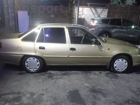 Daewoo Nexia, 2009 — 照片 1