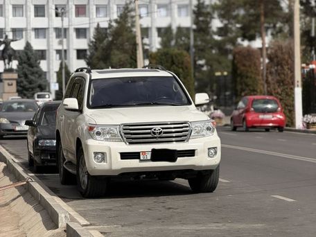 Toyota Land Cruiser, 2014