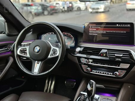 BMW 5 серии, 2021 — 照片 5