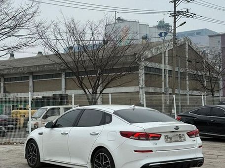 Kia Optima, 2018 — 照片 1