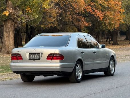 Mercedes-Benz E-Класс, 1996 — фото 2