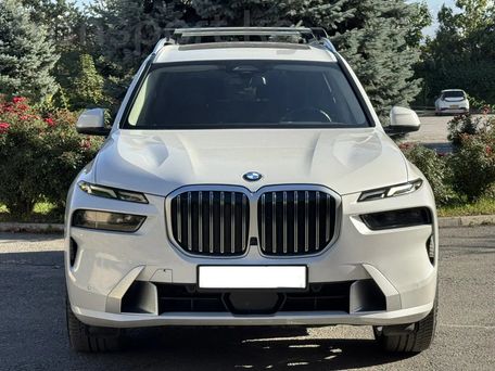 BMW X7, 2022 — фото 2